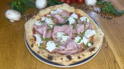 Pizza Mortadella