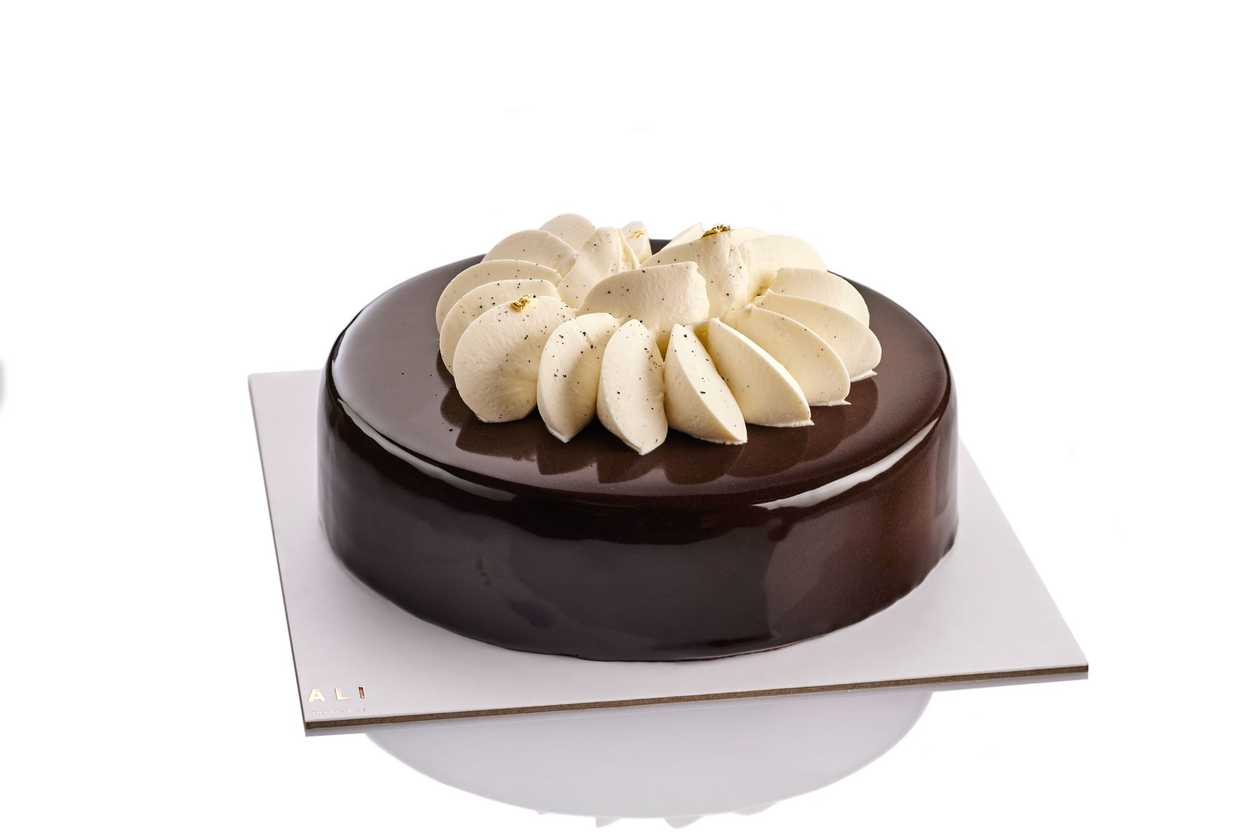 Black Chocolate cake