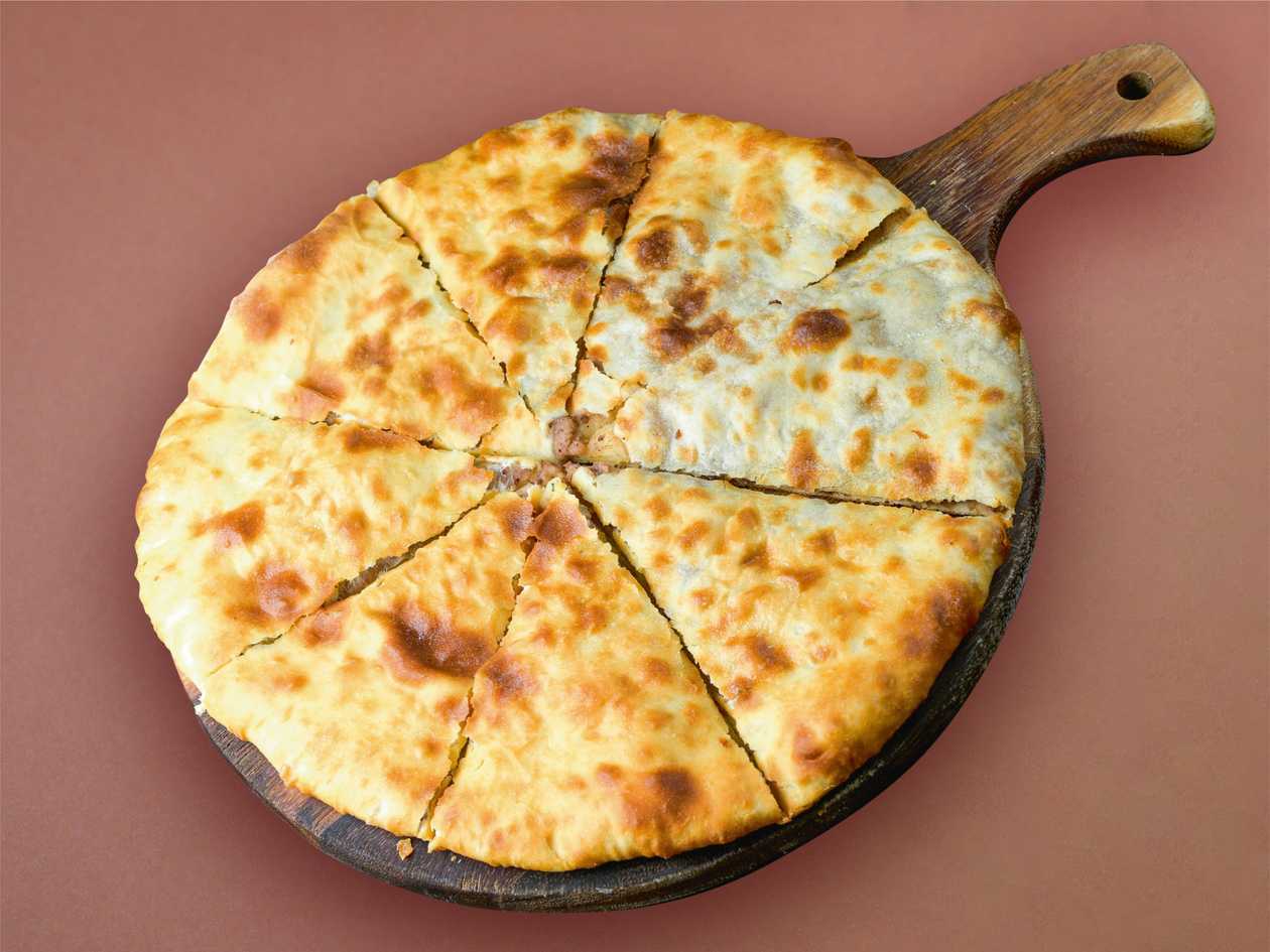 Khachapuri Lobiani