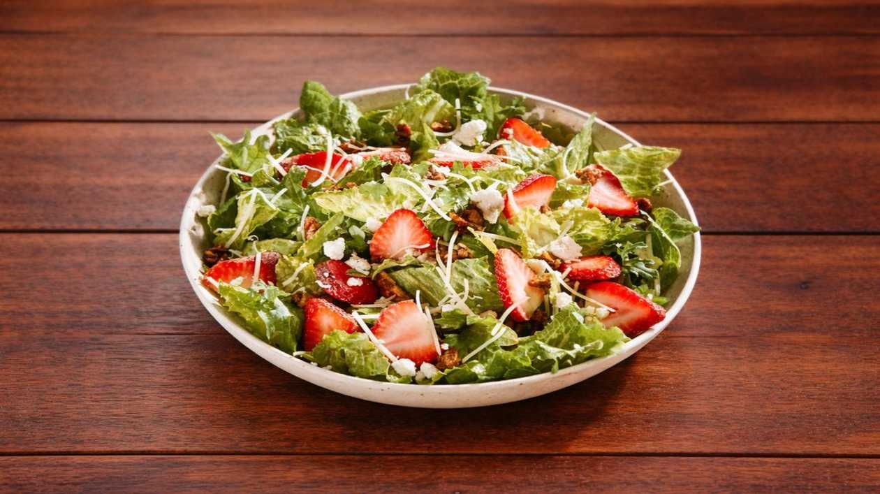 Strawberry Fields Salad (Fasting)