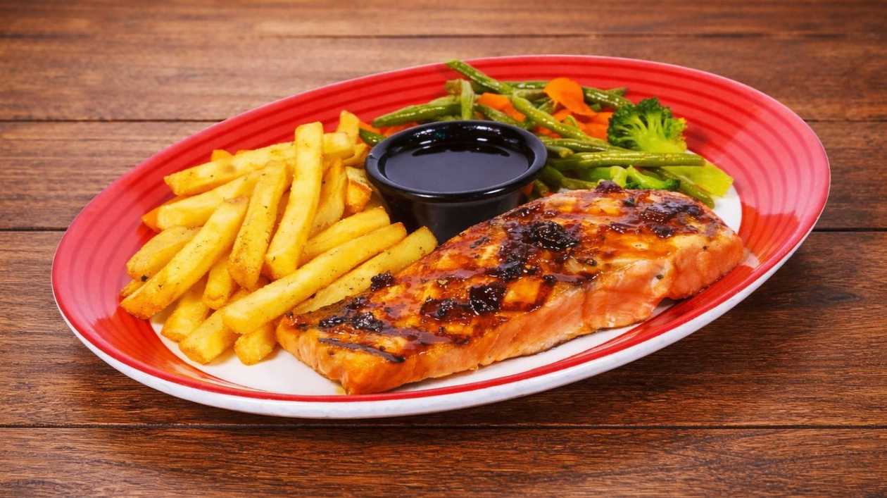 Fridays™ Signature Salmon