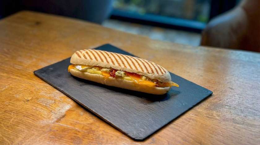 Panini 4 Branzeturi