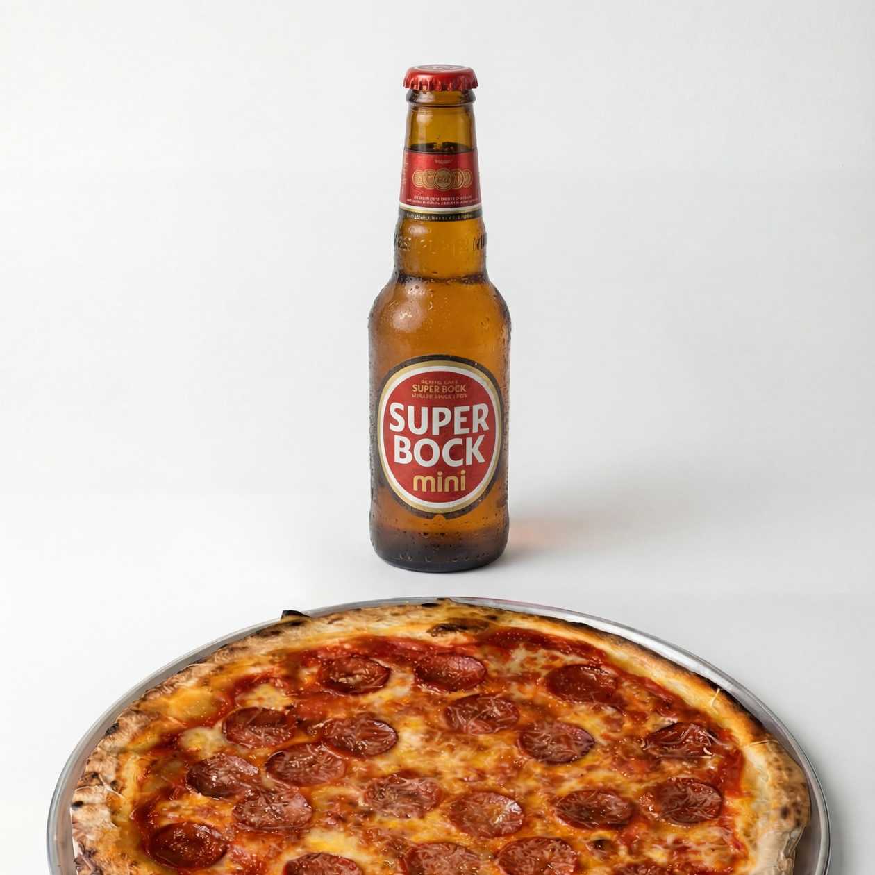 Pepperoni Clássica + SUPER BOCK mini