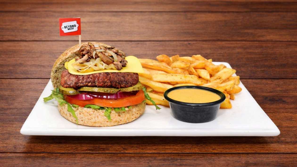 Fridays™ Beyond™ Vegan Burger (Fasting)