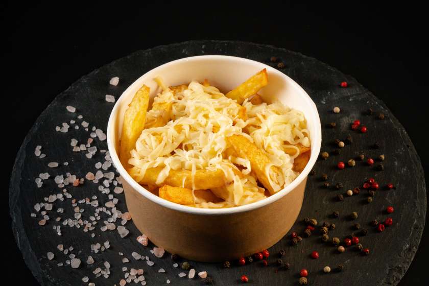 Cartofi Proaspăt Prăjiți cu Mozzarella