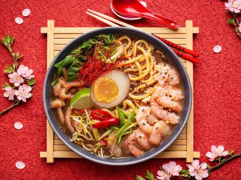 Рамен з креветками