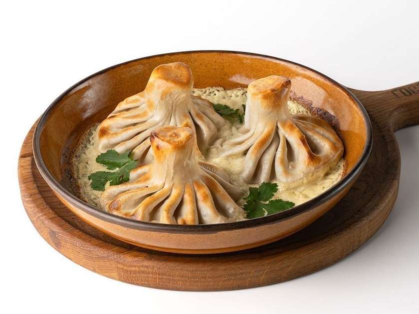 Хінкалі у вершковому соусі (270/100 г)