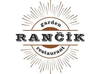 200g+  Vyprážaný rezeň z diétnej lahôdkovej salámy, varené zemiaky, tatárska omáčka