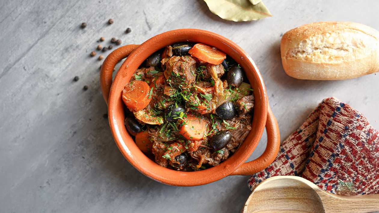 Oltenian-style beef stew with olives