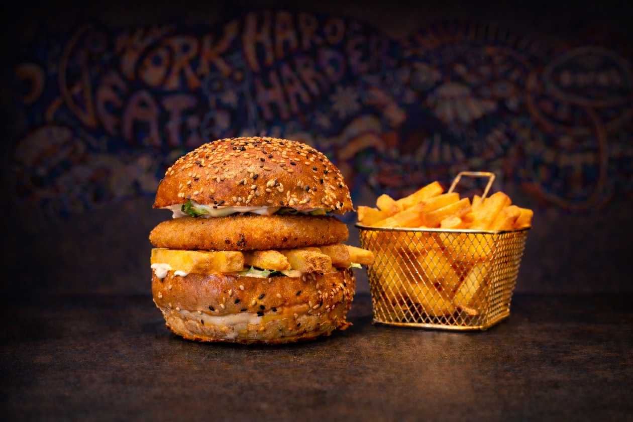 CHEEZER Burger Menu