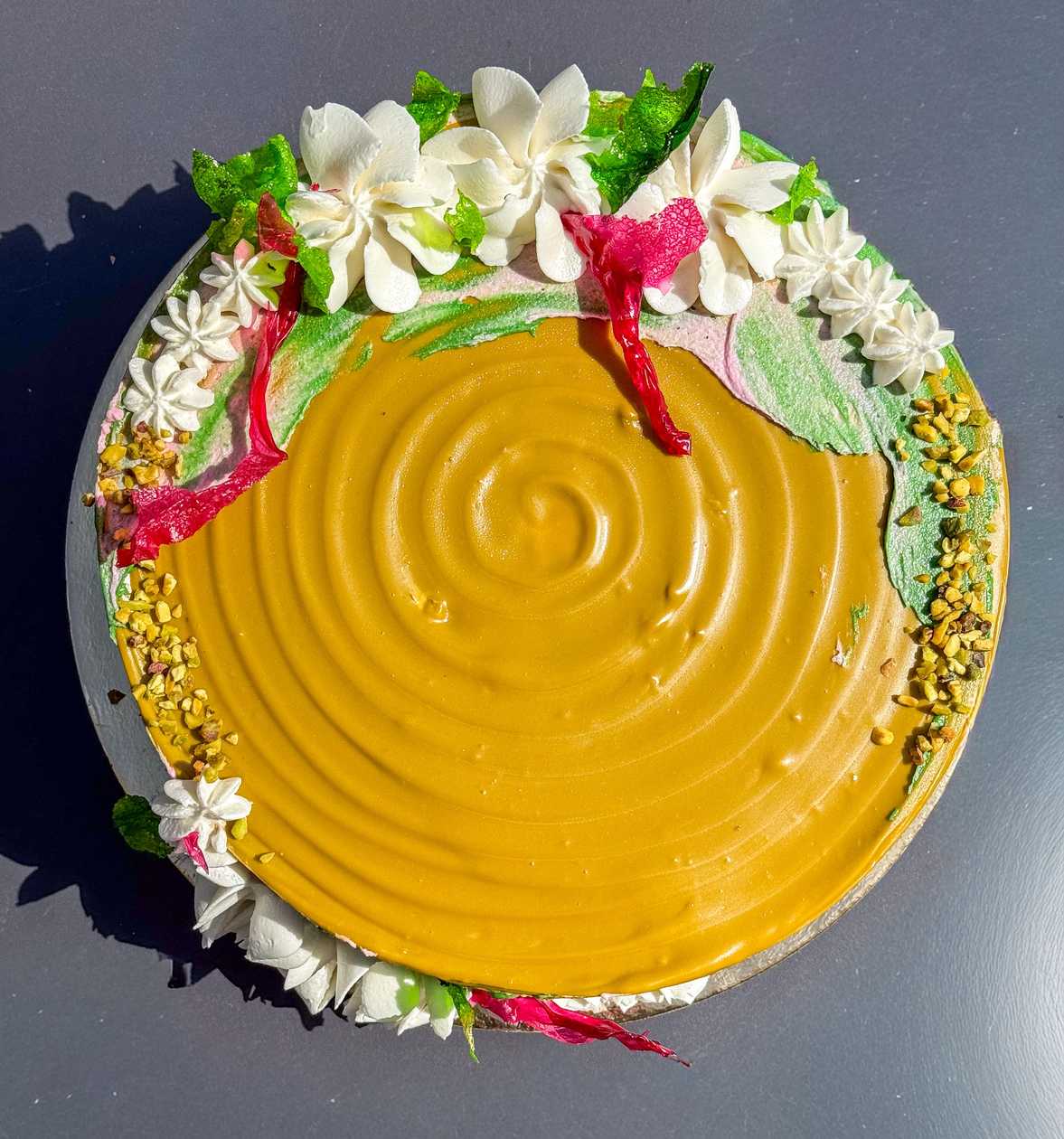 Pistachio & Raspberry Cake