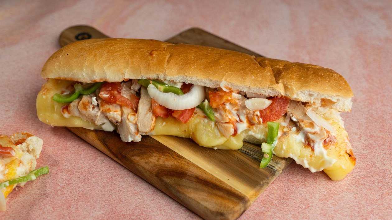 Hot Chicken 54 cm Meal