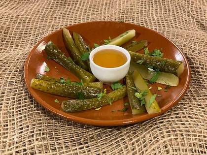 OGÓRKI KISZONE Z MIODEM