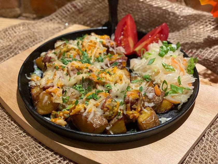 Patelnia z mięsem na wybór