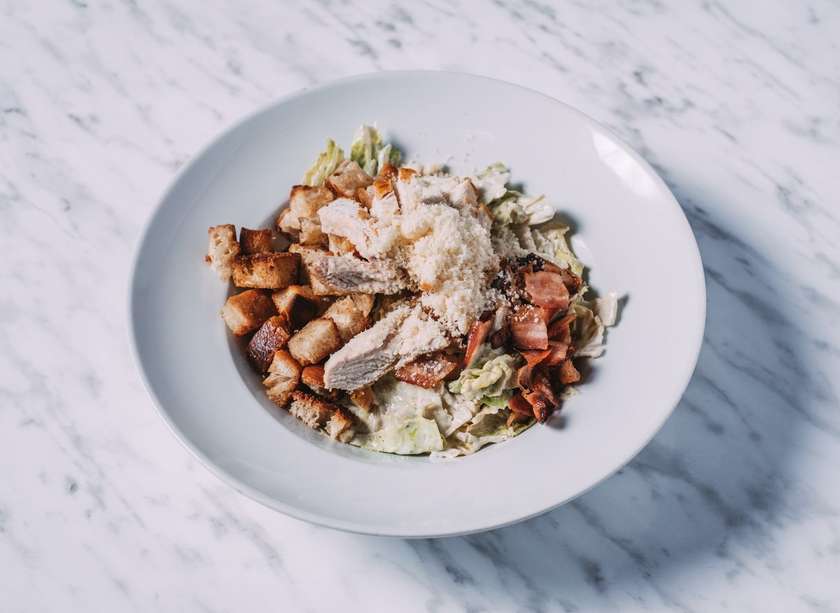 Ceaser Salad Chef (1, 4, 7, 10)