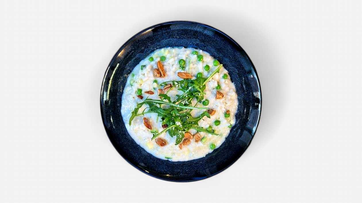 Krémové zeleninové rizoto s parmezánom + polievka (v cene)