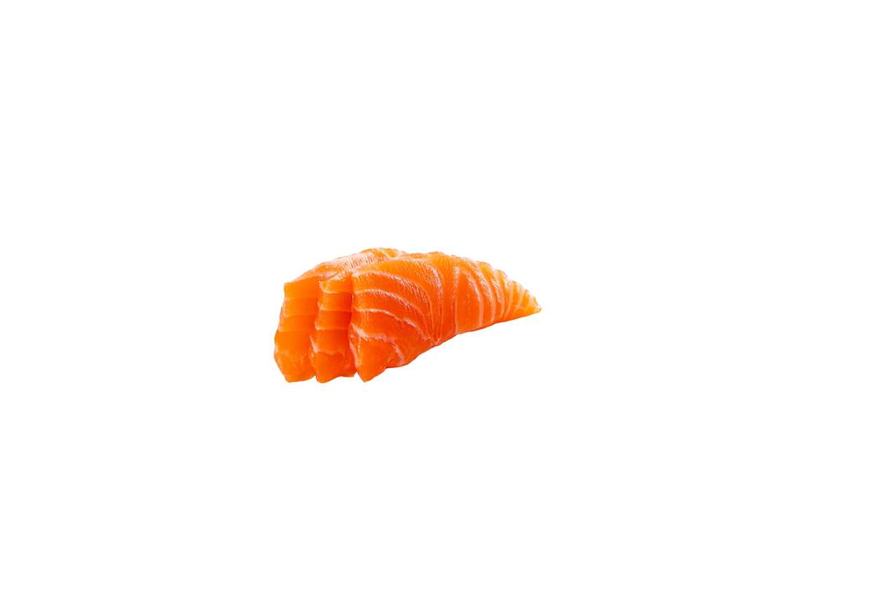 3 Slices Salmon Sashimi