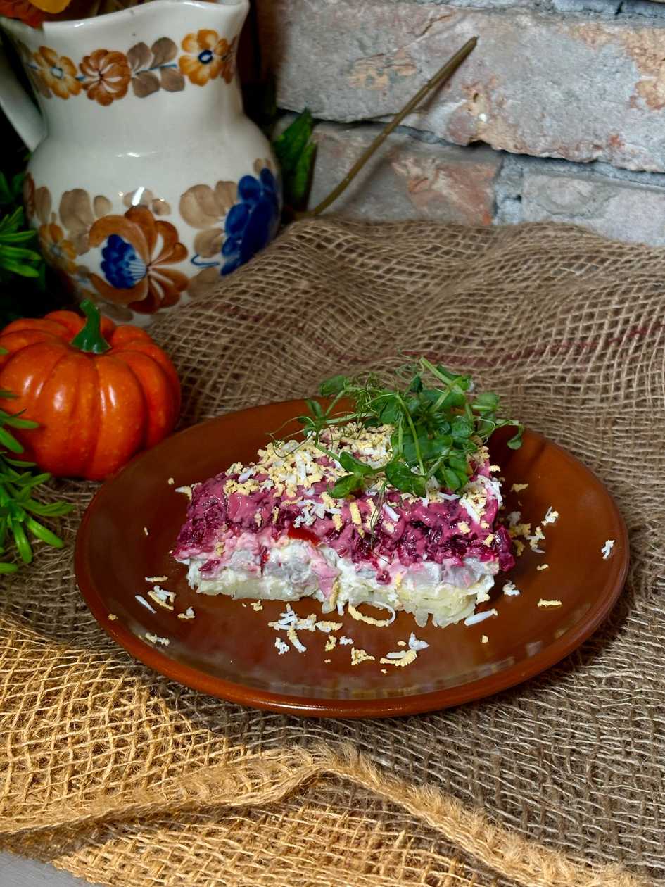 ŚLEDŹ POD PIERZYNKĄ