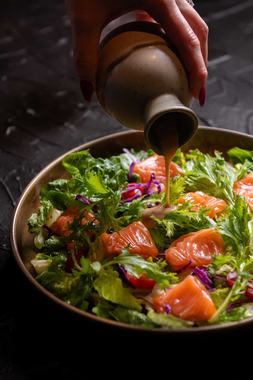 Peanut salmon salad