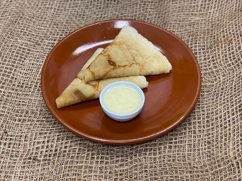 Naleśniki ze skondensowanym mlekiem