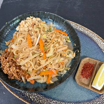 Pad Thai with Chicken