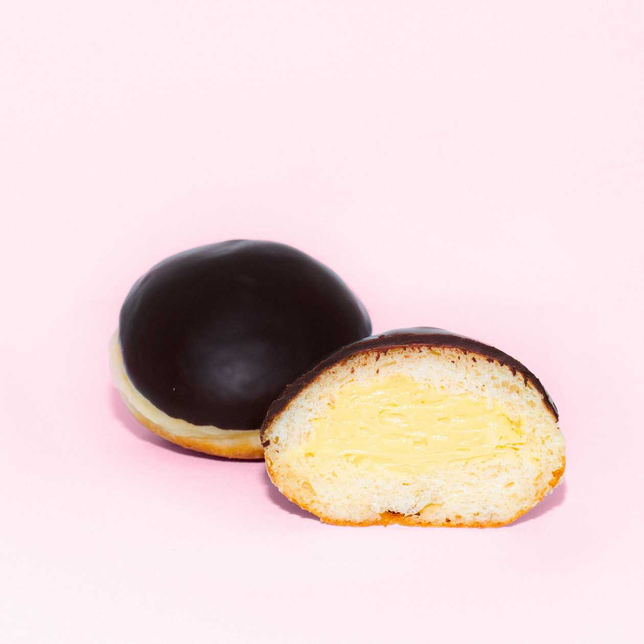 Gogoașă Boston Cream