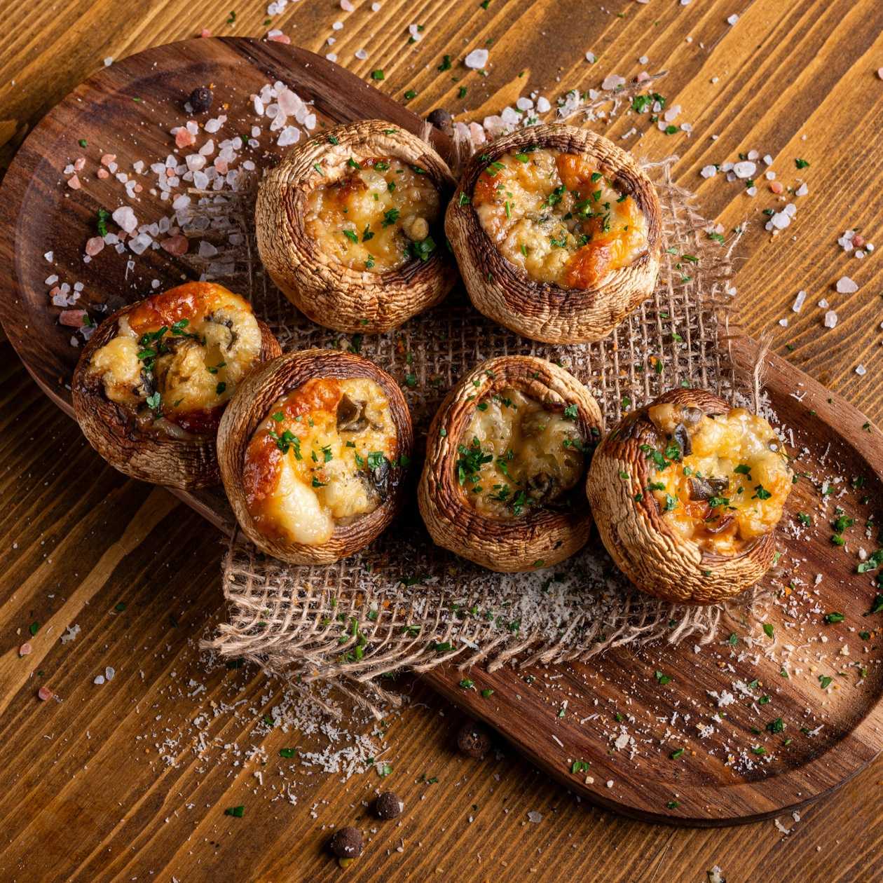 Ciuperci Gratinate cu Mozzarella