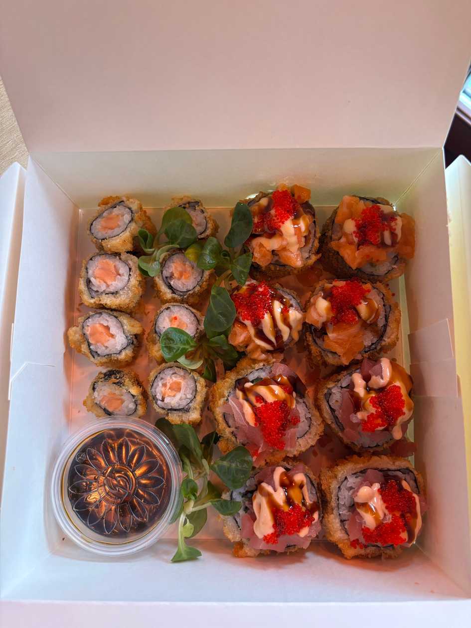 Sushi Box 1