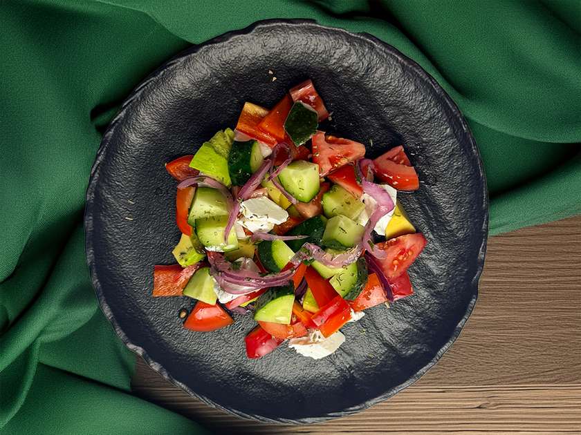 Грецький салат – це класика, яка ніколи не вийде з моди