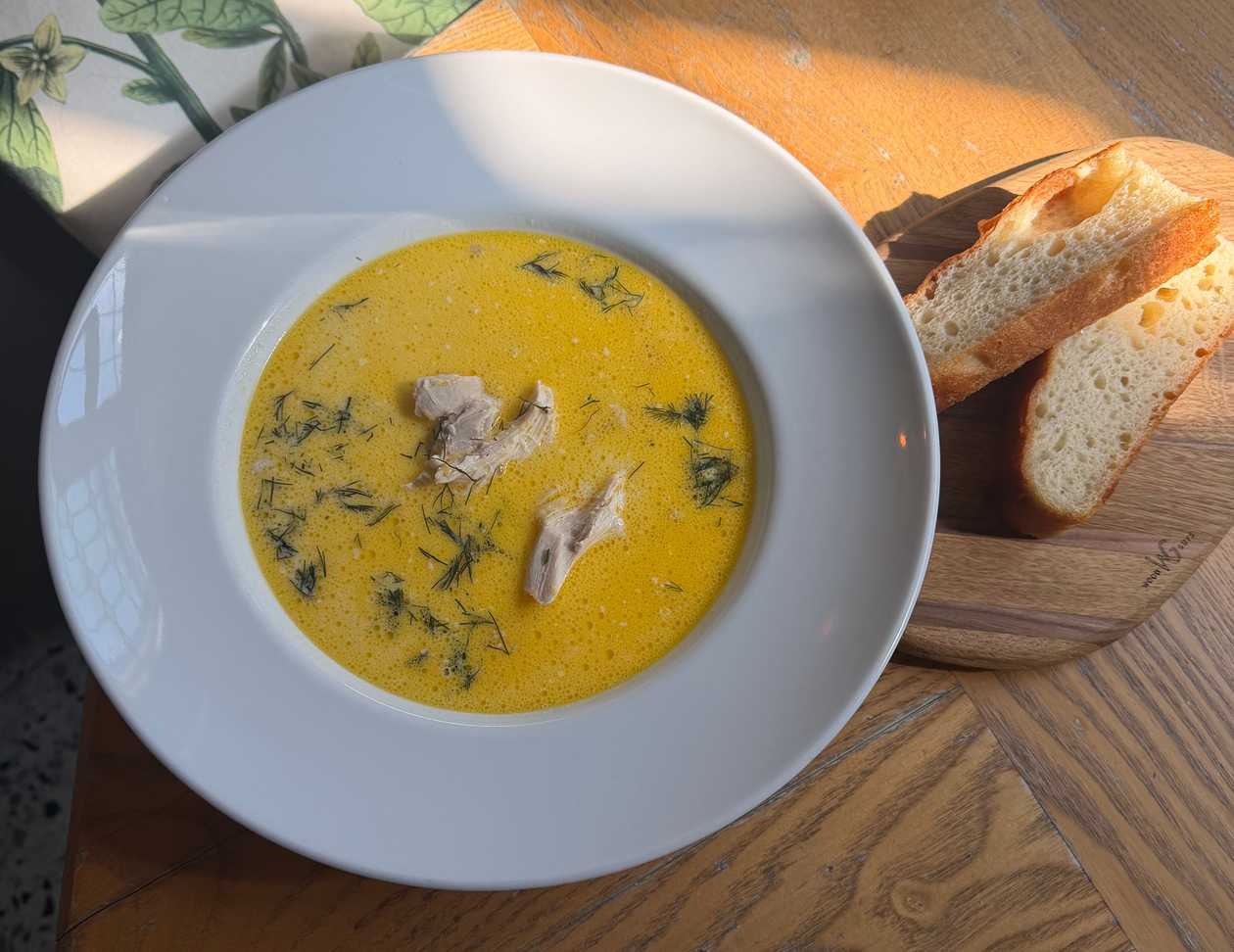 Ciorbă de pui a la grec