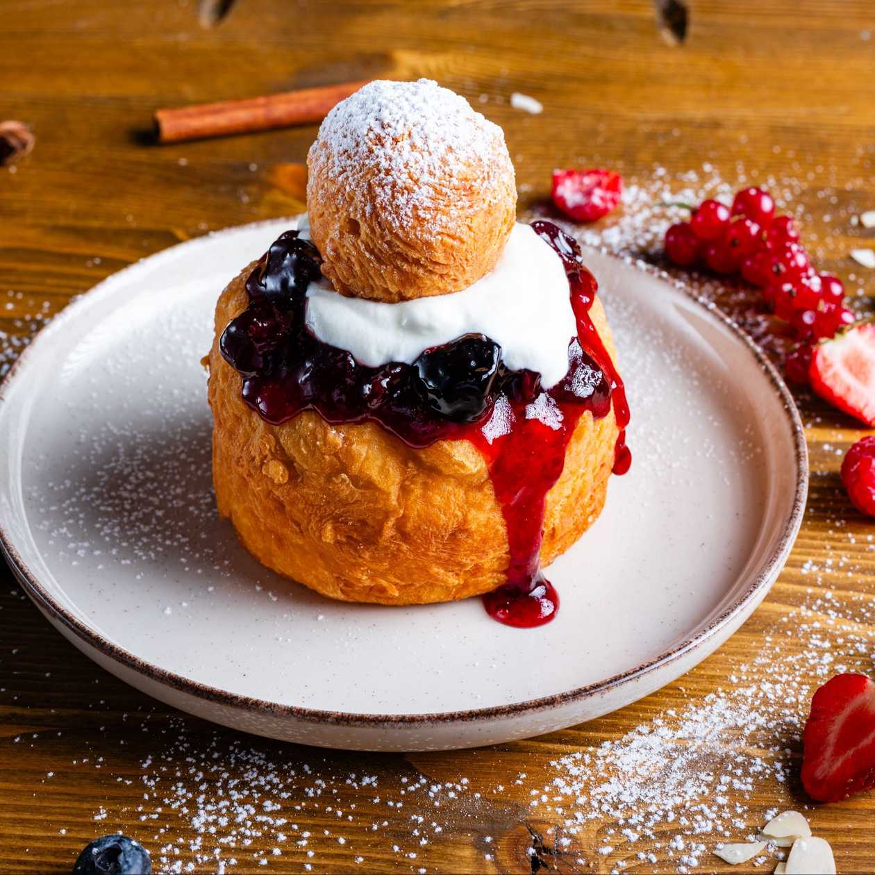 Papanași cu Dulceață de Vișine