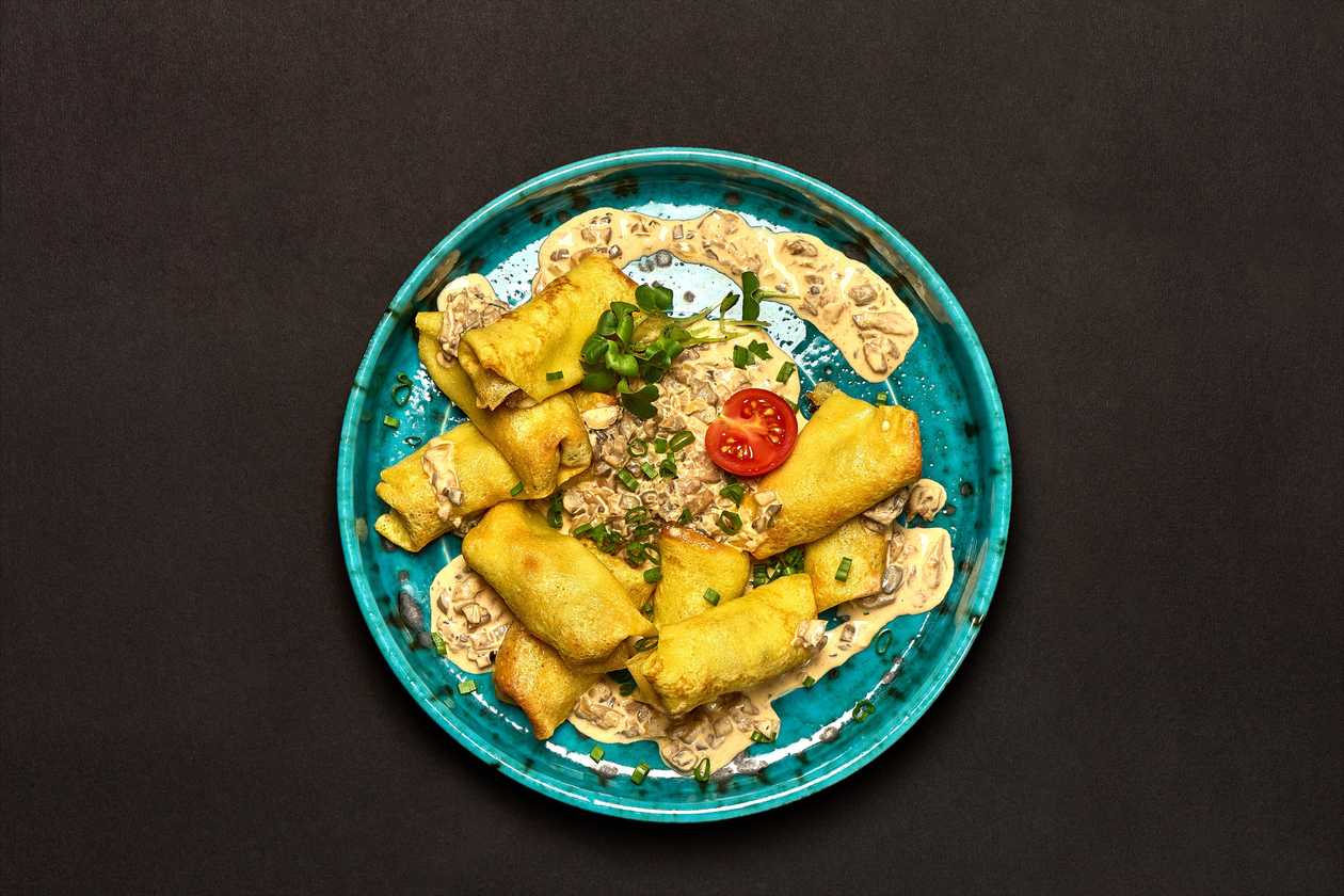 Mini Pancakes with Chicken, Mushrooms, and Cheese