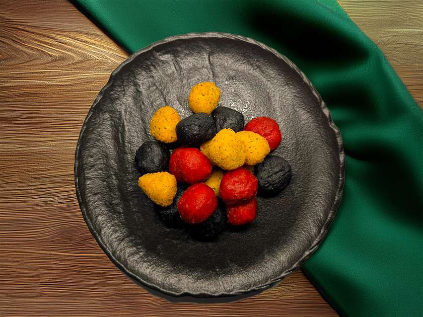 Мікс сирних нагетсів – це справжнє свято сирного смаку у кожному шматочку