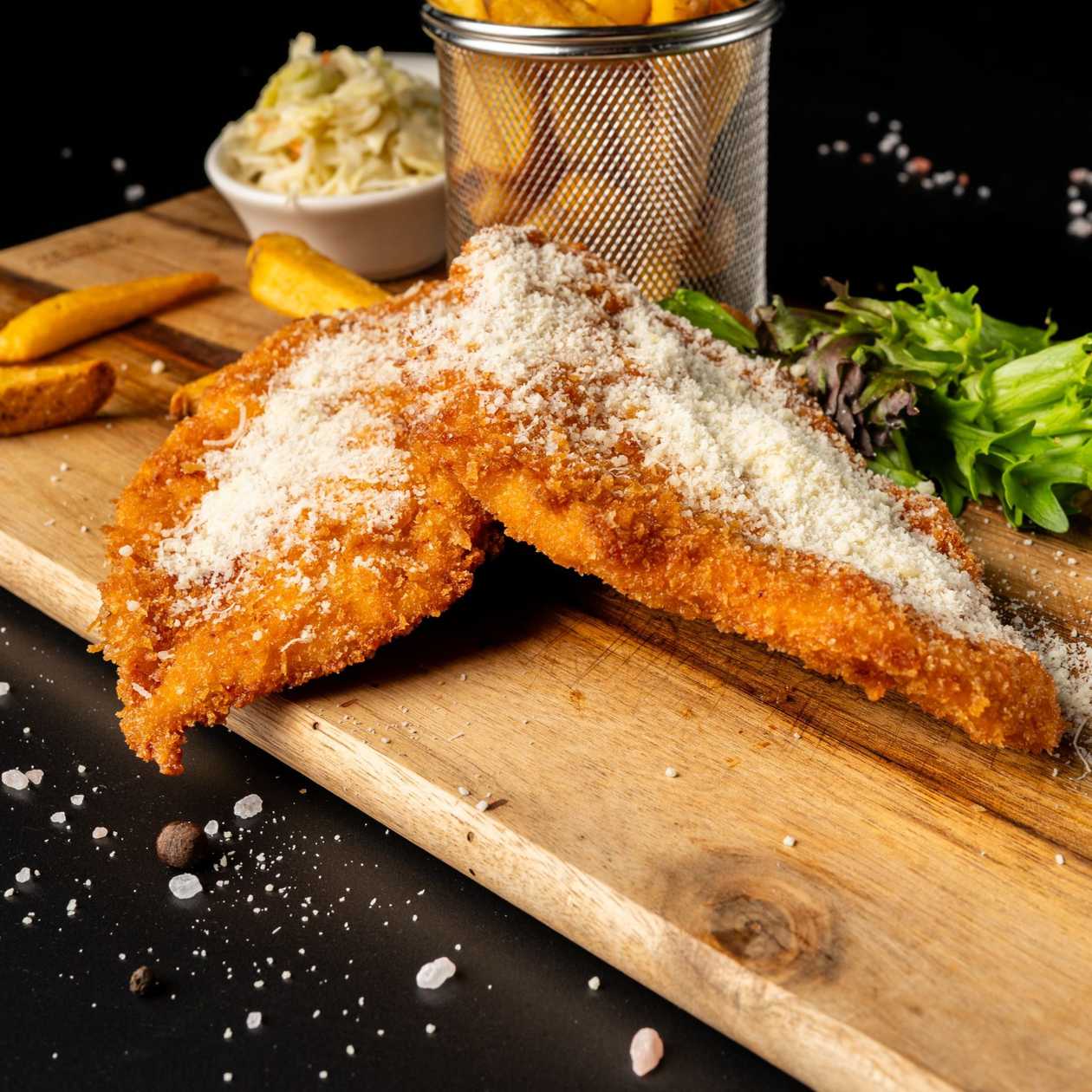 Șnițel în Crustă de Parmezan