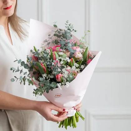 Flower Bouquet Soft Radiance