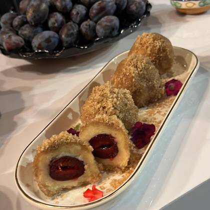 Box galuste cu prune (4 buc)