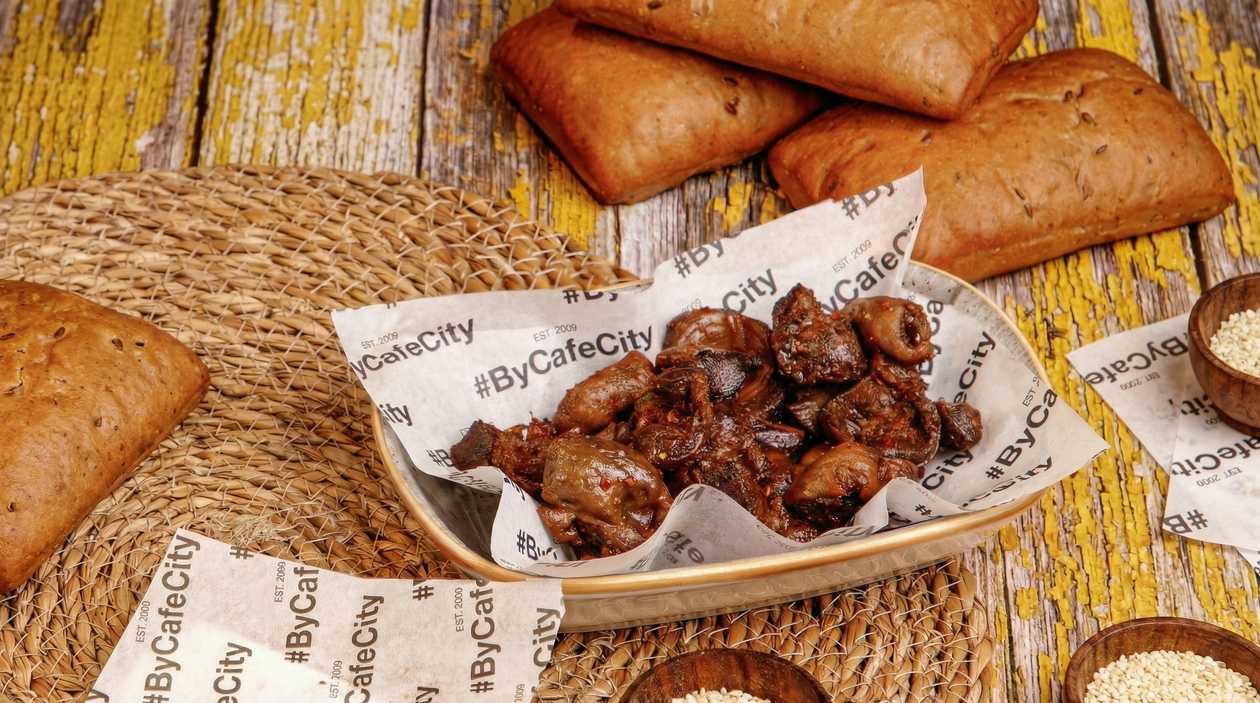 Chicken Giblets with "City Pub" Sauce