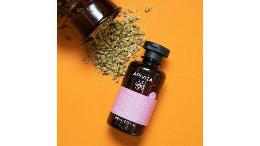 Apivita Intimate Gentle Cleans Gel Daily .