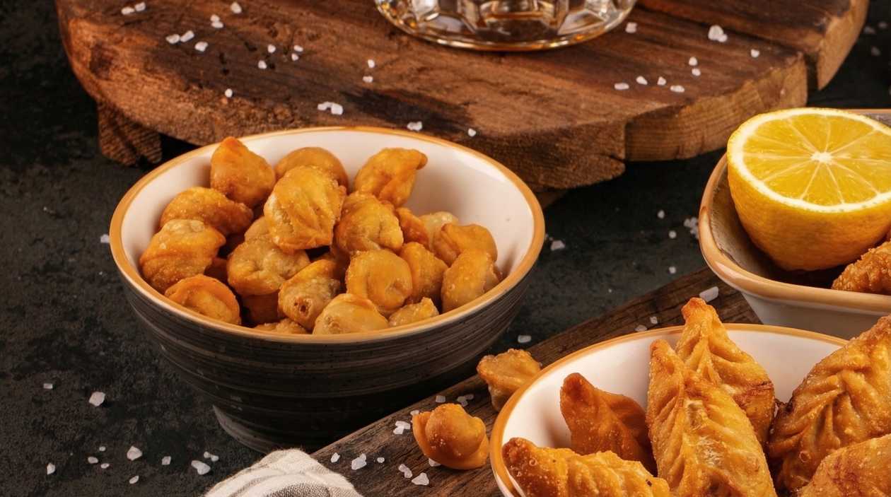 Deep fried dushbara