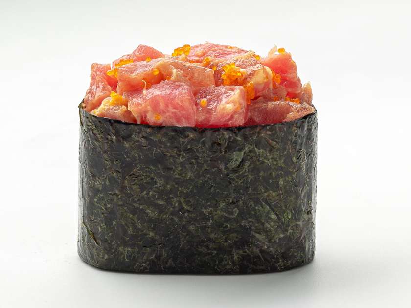 Спайсі Магуро суші