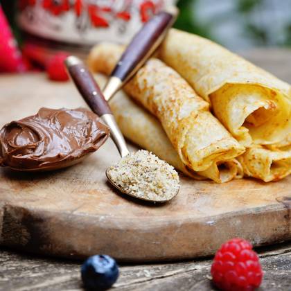 Clatita cu Nutella si nuca