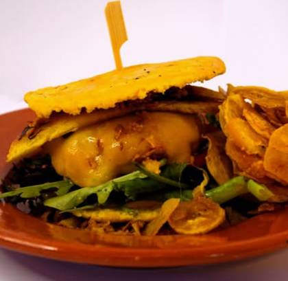 Arepa Burger Combo