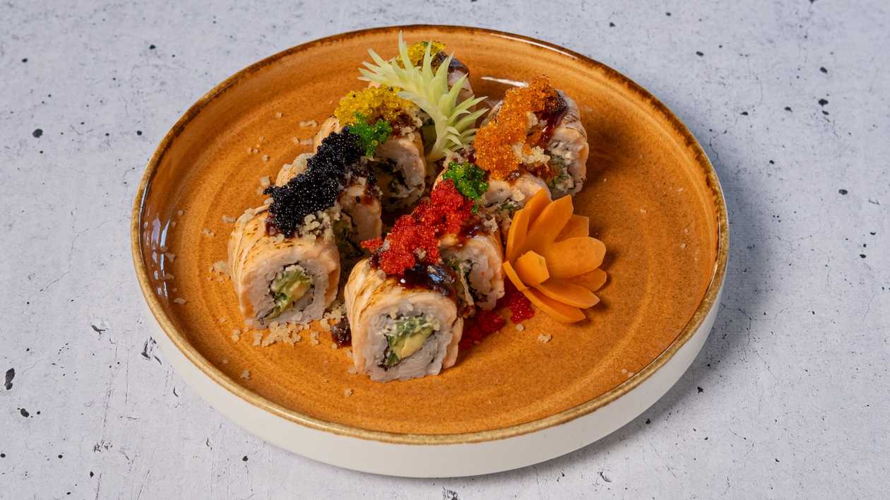 Salmon Aburi Roll (8pcs.)