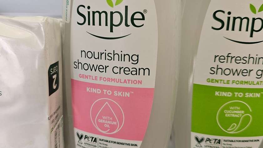 Simple Nourishing Shower Cream 250ml