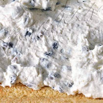 Branza dulce si stafide