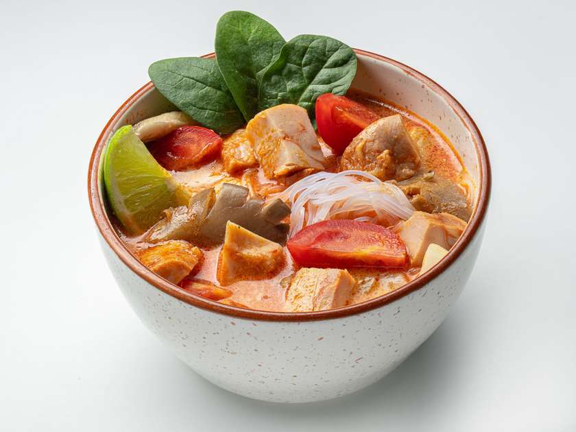 Том Ям з куркою