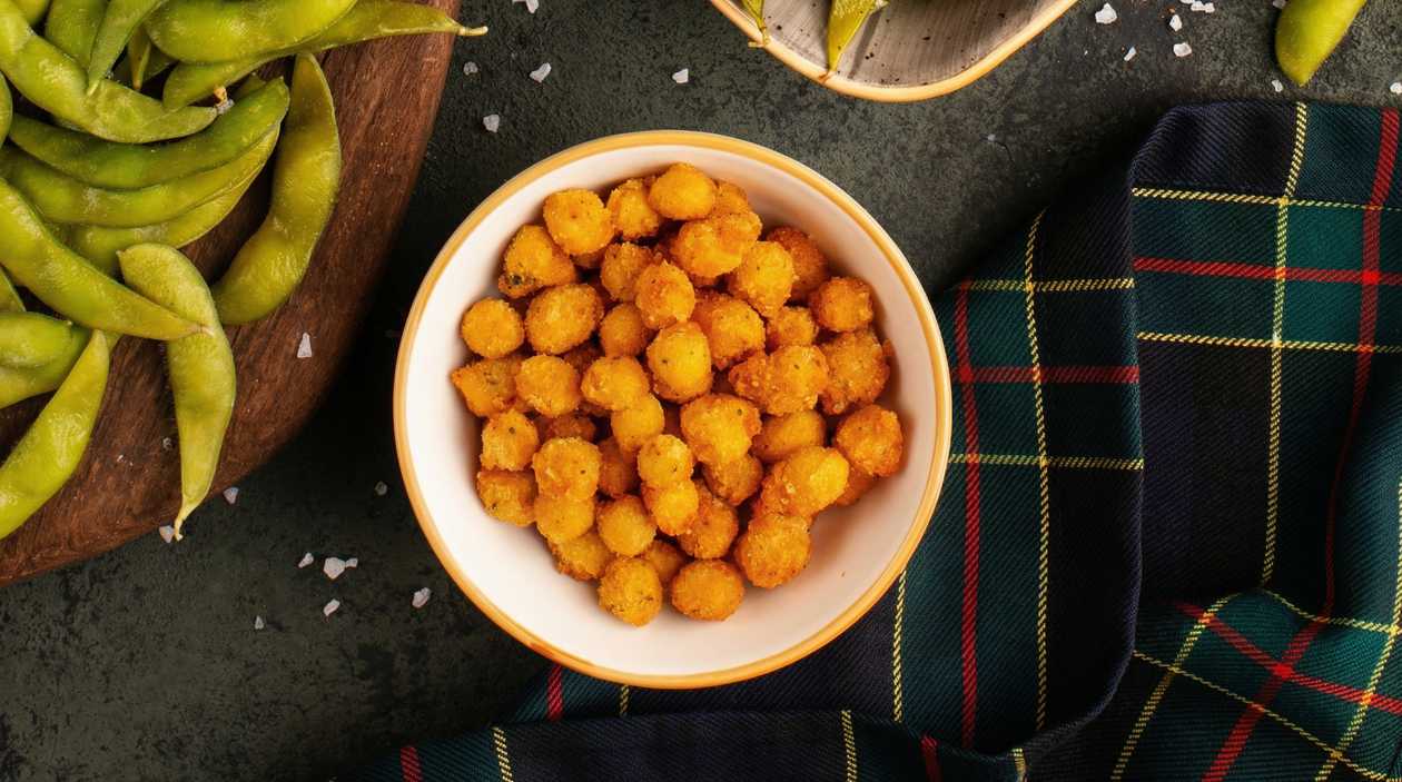Chickpeas in garlic tempura