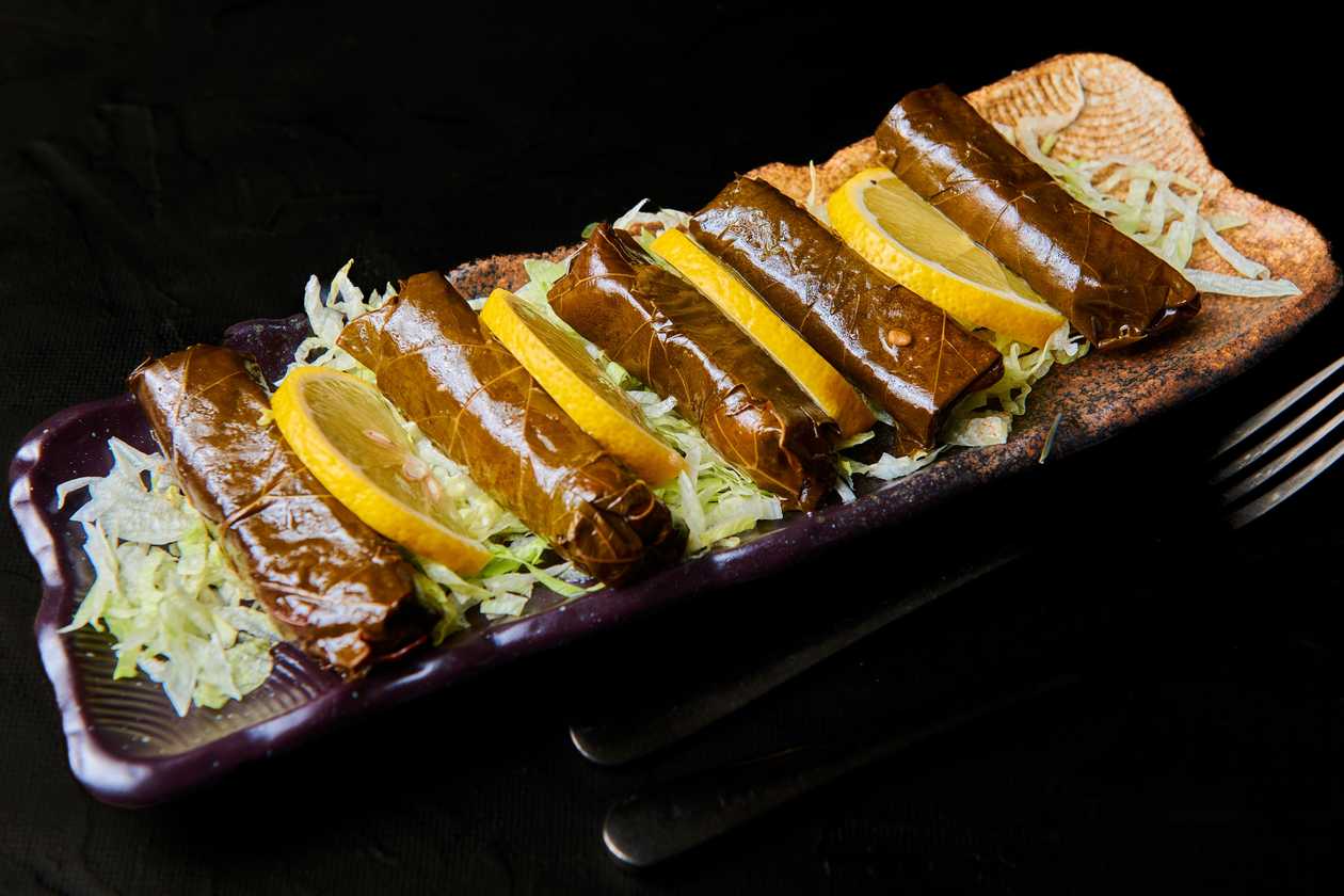 Yaprak Sarma - sărmăluțe în foi de viță (250.00 g)