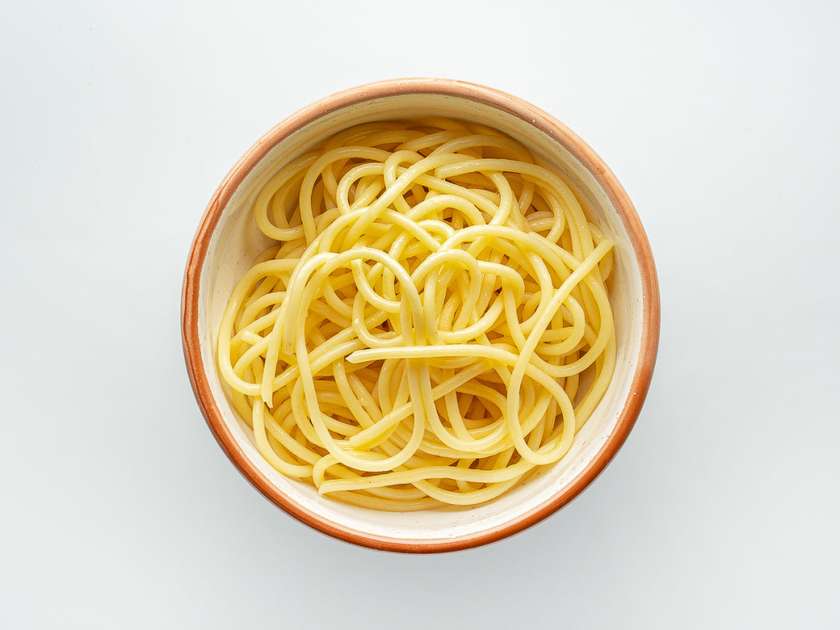 Спагеті з вершковим маслом