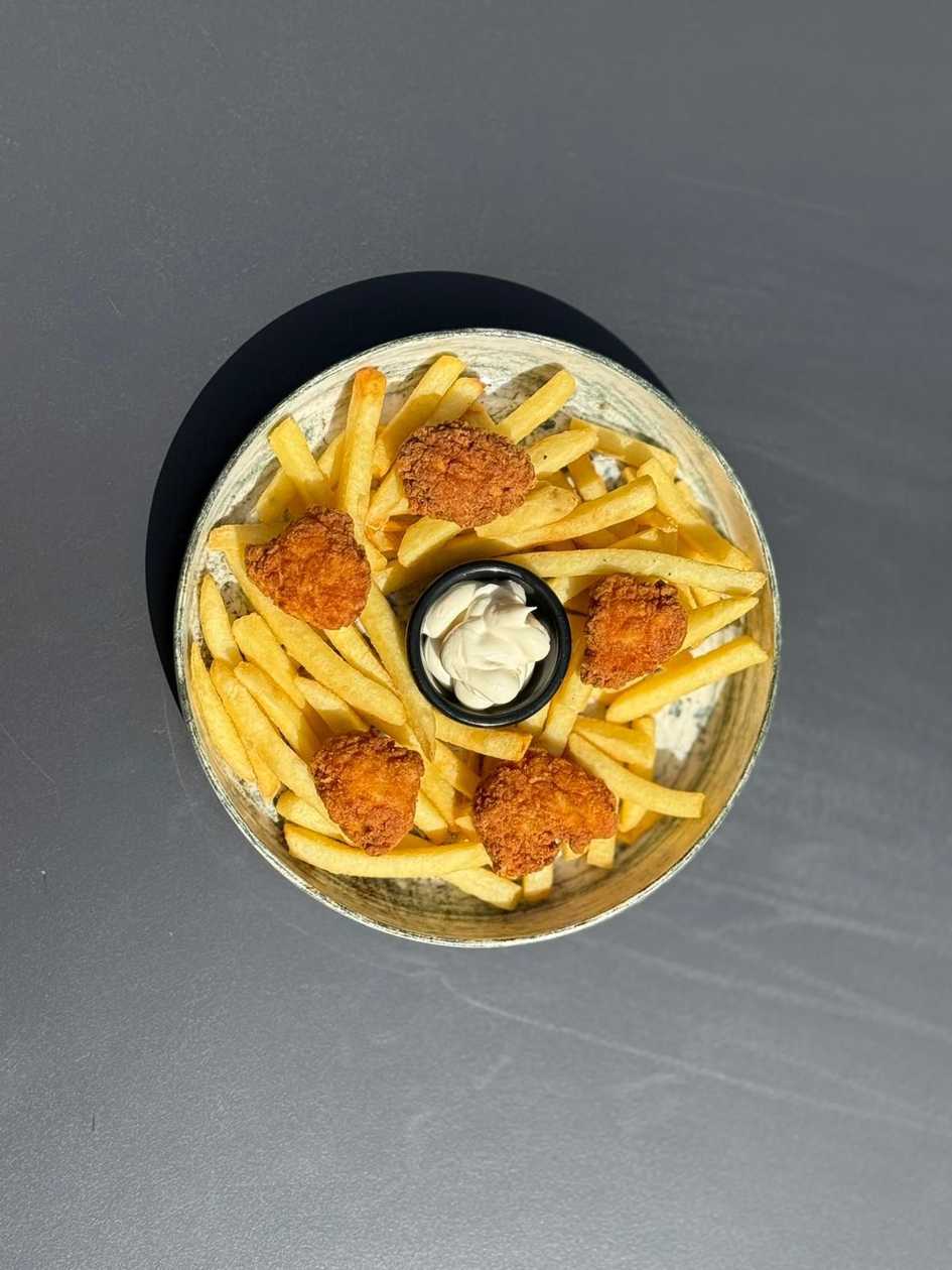 Chicken Nuggets & Fries